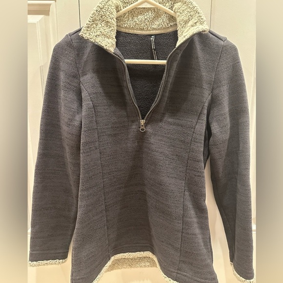 Kuhl women’s Alaska 1/4 zip fleece pullover gray style 4210 XS - Picture 2 of 3